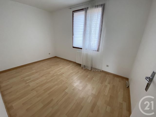 Afficher la photo en grand Appartement F3 à louer - 3 pièces - 59.93 m2 - CERGY - 95 - ILE-DE-FRANCE - Century 21 Osmose