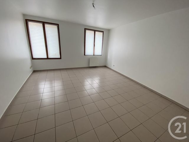 Afficher la photo en grand Appartement F3 à louer - 3 pièces - 59.93 m2 - CERGY - 95 - ILE-DE-FRANCE - Century 21 Osmose