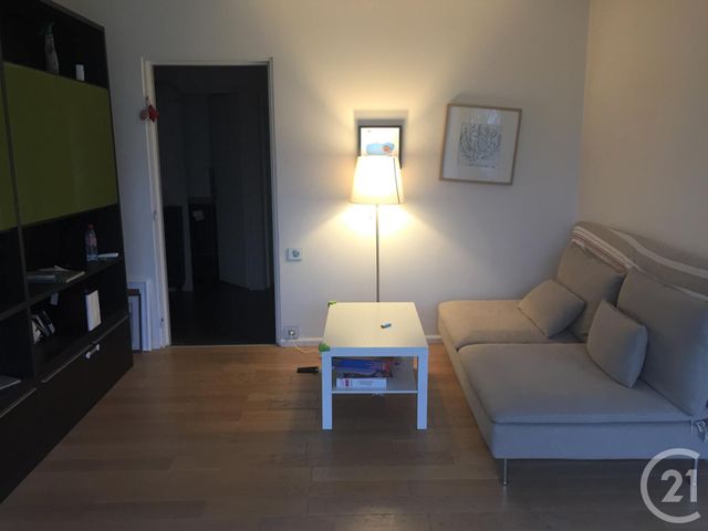 Afficher la photo en grand appartement à louer - 4 pièces - 82.0 m2 - CERGY - 95 - ILE-DE-FRANCE - Century 21 Osmose