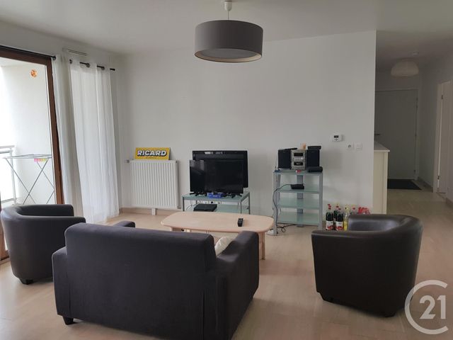 Afficher la photo en grand Appartement F4 à louer - 4 pièces - 81.38 m2 - CERGY - 95 - ILE-DE-FRANCE - Century 21 Osmose