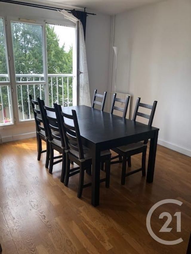 Afficher la photo en grand Appartement F5 à louer - 5 pièces - 98.5 m2 - CERGY - 95 - ILE-DE-FRANCE - Century 21 Osmose