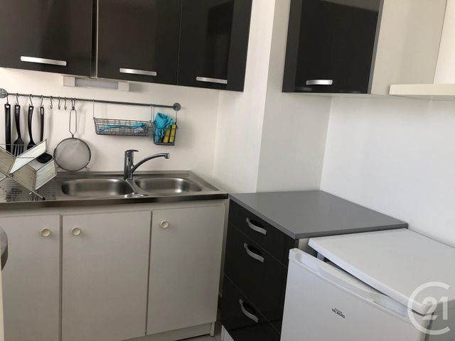 Appartement F2 à louer - 2 pièces - 41.04 m2 - CERGY - 95 - ILE-DE-FRANCE - Century 21 Osmose