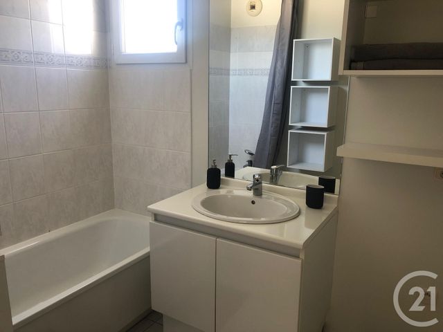 Appartement F2 à louer - 2 pièces - 41.04 m2 - CERGY - 95 - ILE-DE-FRANCE - Century 21 Osmose