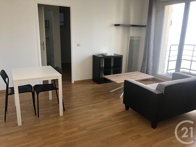 Appartement F2 à louer - 2 pièces - 41.04 m2 - CERGY - 95 - ILE-DE-FRANCE - Century 21 Osmose