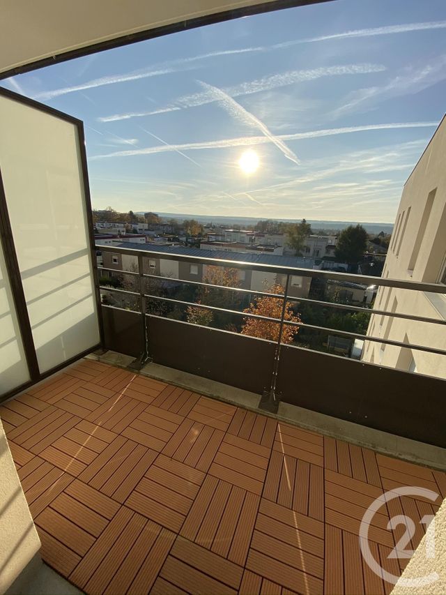 Appartement F4 à louer - 4 pièces - 66.03 m2 - CERGY - 95 - ILE-DE-FRANCE - Century 21 Osmose Appartement F4 à louer - 4 pièces - 66.03 m2 - CERGY - 95 - ILE-DE-FRANCE - Century 21 Osmose