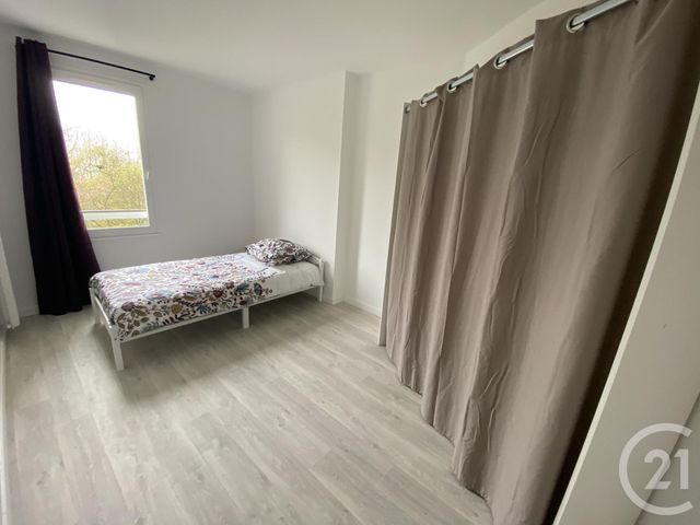 Afficher la photo en grand Appartement F6 à louer - 6 pièces - 100.73 m2 - CERGY - 95 - ILE-DE-FRANCE - Century 21 Osmose