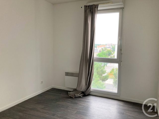 Afficher la photo en grand Appartement F3 à vendre - 3 pièces - 57.0 m2 - CERGY - 95 - ILE-DE-FRANCE - Century 21 Osmose
