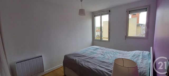 Afficher la photo en grand Appartement F3 à vendre - 3 pièces - 64.65 m2 - PONTOISE - 95 - ILE-DE-FRANCE - Century 21 Osmose