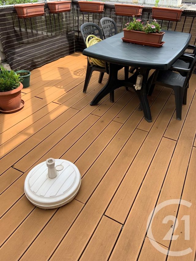 Afficher la photo en grand Appartement F2 à vendre - 2 pièces - 59.45 m2 - CERGY - 95 - ILE-DE-FRANCE - Century 21 Osmose