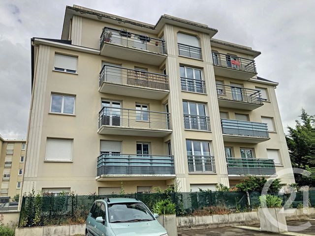 Afficher la photo en grand Appartement F3 à louer - 3 pièces - 63.48 m2 - PONTOISE - 95 - ILE-DE-FRANCE - Century 21 Osmose