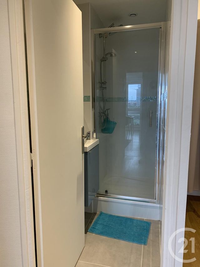 Afficher la photo en grand Appartement F5 à louer - 5 pièces - 80.02 m2 - CERGY - 95 - ILE-DE-FRANCE - Century 21 Osmose