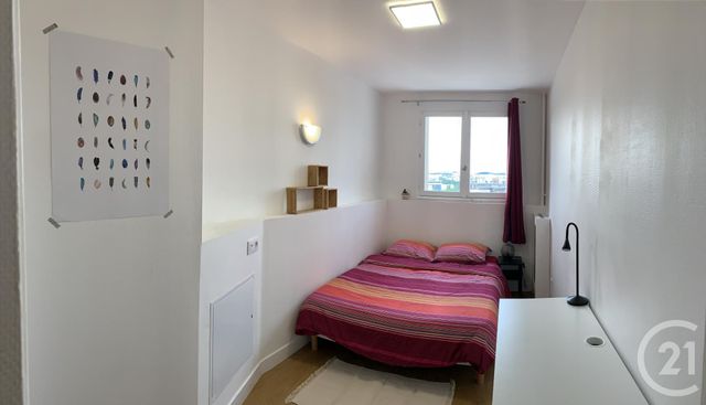 Afficher la photo en grand Appartement F5 à louer - 5 pièces - 80.02 m2 - CERGY - 95 - ILE-DE-FRANCE - Century 21 Osmose