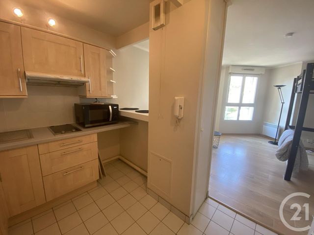 Afficher la photo en grand Appartement F1 à louer - 1 pièce - 27.56 m2 - CERGY - 95 - ILE-DE-FRANCE - Century 21 Osmose