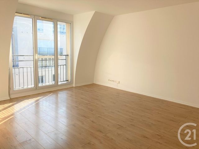 Appartement F3 à vendre - 3 pièces - 62.5 m2 - CERGY - 95 - ILE-DE-FRANCE - Century 21 Osmose