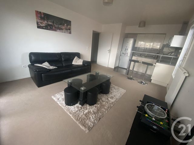 Appartement F3 à louer - 3 pièces - 59.37 m2 - CERGY - 95 - ILE-DE-FRANCE - Century 21 Osmose