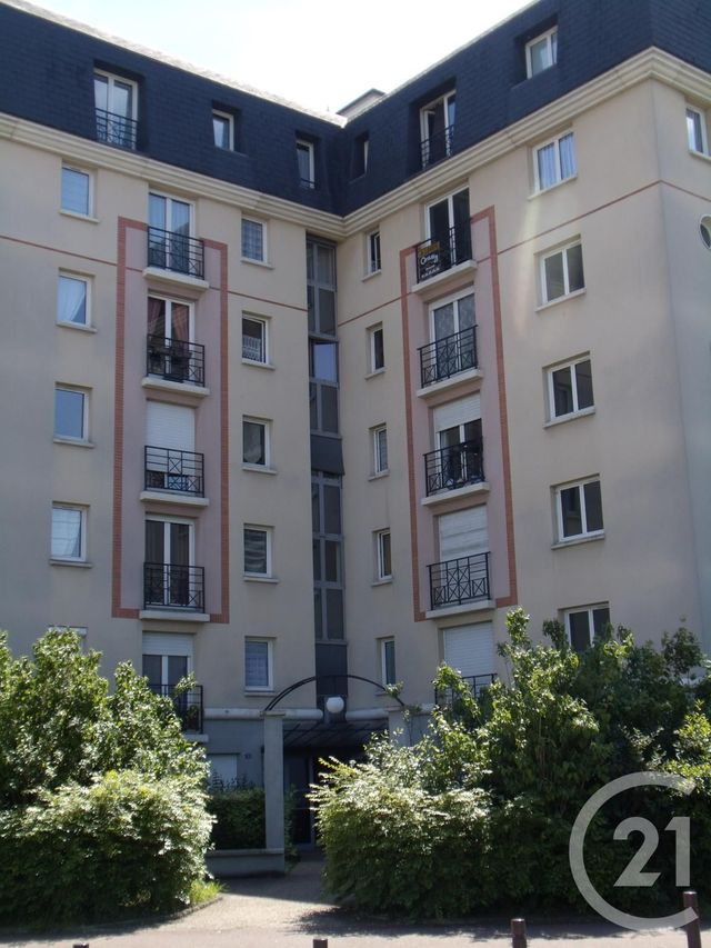 Appartement F1 à louer - 1 pièce - 21.8 m2 - CERGY - 95 - ILE-DE-FRANCE - Century 21 Osmose