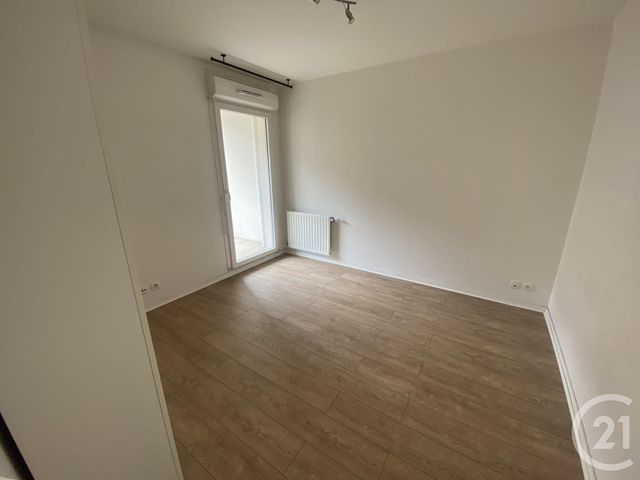 Appartement F2 à louer - 2 pièces - 38.77 m2 - CERGY - 95 - ILE-DE-FRANCE - Century 21 Osmose