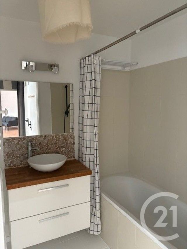 Appartement F3 à louer - 3 pièces - 60.65 m2 - CERGY - 95 - ILE-DE-FRANCE - Century 21 Osmose