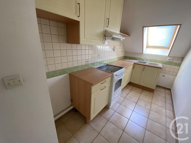 Appartement F3 à louer - 3 pièces - 56.62 m2 - CERGY - 95 - ILE-DE-FRANCE - Century 21 Osmose