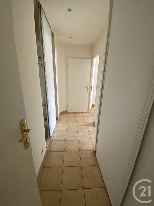 Appartement F3 à louer - 3 pièces - 56.62 m2 - CERGY - 95 - ILE-DE-FRANCE - Century 21 Osmose