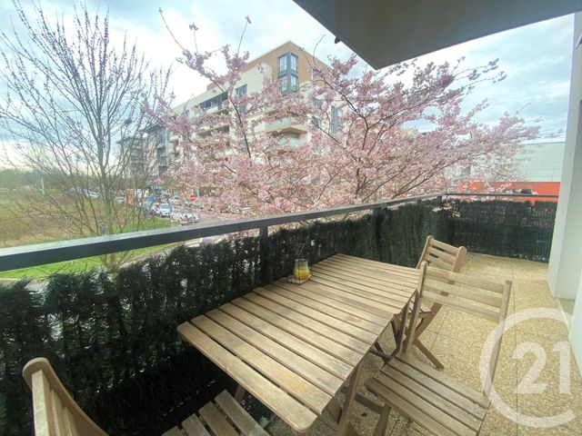 Appartement F4 à vendre - 4 pièces - 68.06 m2 - 95 - ILE-DE-FRANCE - Century 21 Osmose