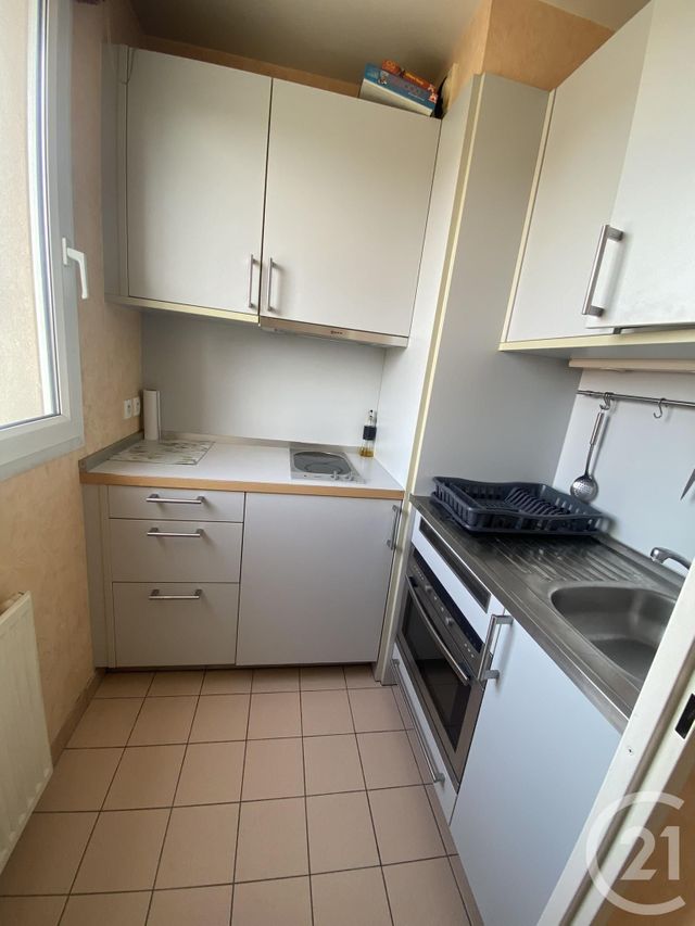 Appartement T1 à louer - 1 pièce - 25.14 m2 - CERGY - 95 - ILE-DE-FRANCE - Century 21 Osmose