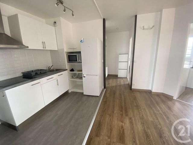 Appartement F4 à louer - 4 pièces - 56.01 m2 - CERGY - 95 - ILE-DE-FRANCE - Century 21 Osmose