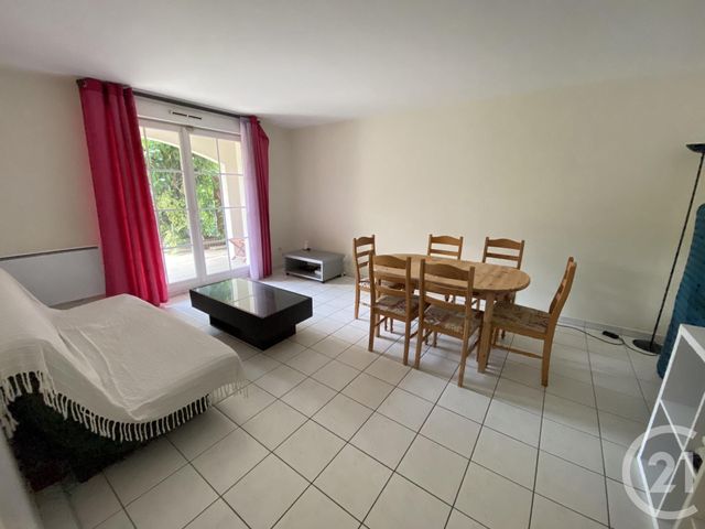 Appartement F3 à louer - 3 pièces - 65.25 m2 - CERGY - 95 - ILE-DE-FRANCE - Century 21 Osmose