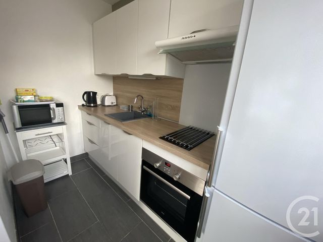 Appartement F1 à louer - 1 pièce - 39.0 m2 - CERGY - 95 - ILE-DE-FRANCE - Century 21 Osmose