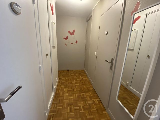 Appartement F1 à louer - 1 pièce - 39.0 m2 - CERGY - 95 - ILE-DE-FRANCE - Century 21 Osmose
