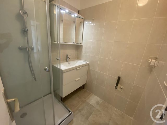 Appartement F2 à louer - 2 pièces - 56.05 m2 - CERGY - 95 - ILE-DE-FRANCE - Century 21 Osmose