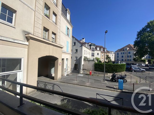 Appartement F2 à louer - 2 pièces - 56.05 m2 - CERGY - 95 - ILE-DE-FRANCE - Century 21 Osmose