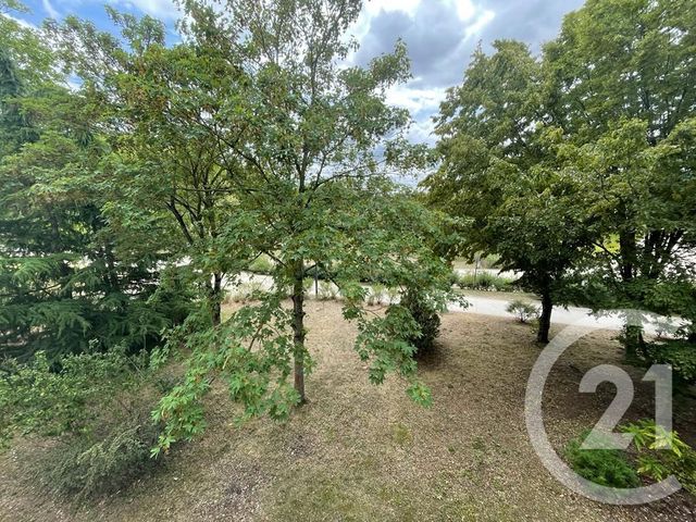 Appartement F3 à vendre - 3 pièces - 70.02 m2 - CERGY - 95 - ILE-DE-FRANCE - Century 21 Osmose