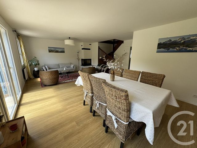 maison à louer - 6 pièces - 146.41 m2 - CERGY - 95 - ILE-DE-FRANCE - Century 21 Osmose