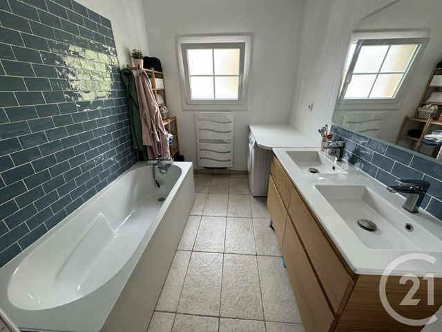 maison à louer - 6 pièces - 146.41 m2 - CERGY - 95 - ILE-DE-FRANCE - Century 21 Osmose