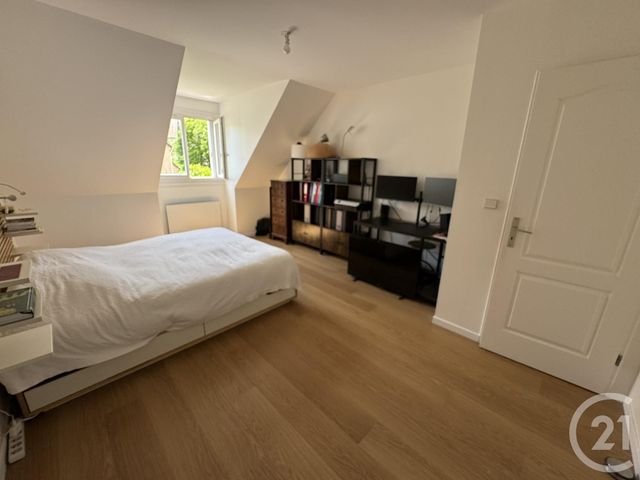 maison à louer - 6 pièces - 146.41 m2 - CERGY - 95 - ILE-DE-FRANCE - Century 21 Osmose