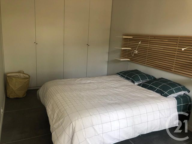 Appartement F4 à louer - 4 pièces - 82.27 m2 - CERGY - 95 - ILE-DE-FRANCE - Century 21 Osmose