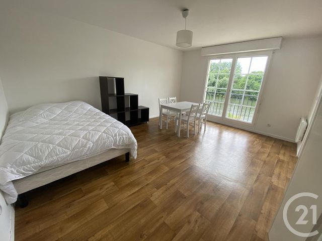 Appartement Studio à louer - 1 pièce - 31.17 m2 - CERGY - 95 - ILE-DE-FRANCE - Century 21 Osmose