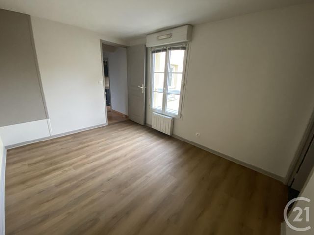 Appartement F2 à louer - 2 pièces - 46.31 m2 - CONFLANS STE HONORINE - 78 - ILE-DE-FRANCE - Century 21 Osmose
