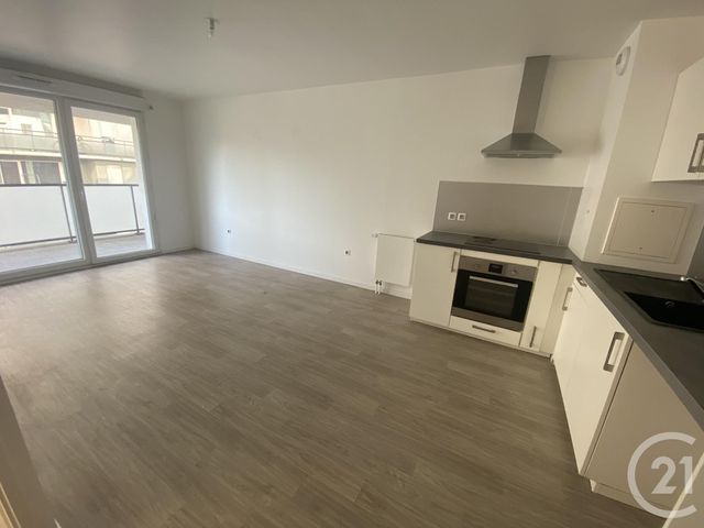 Appartement F2 à vendre - 2 pièces - 44.02 m2 - CERGY - 95 - ILE-DE-FRANCE - Century 21 Osmose