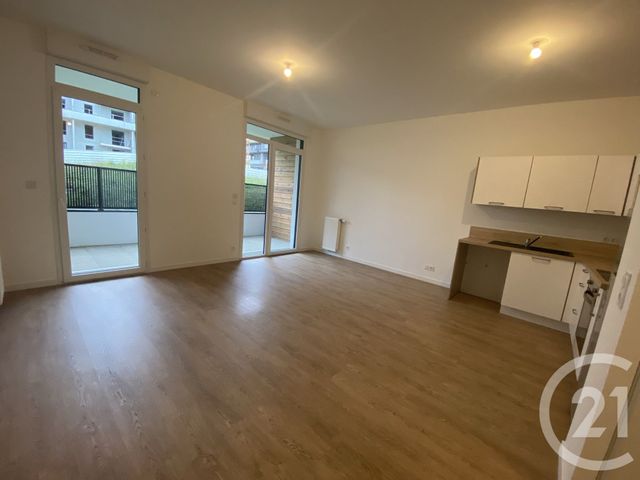 Appartement Studio à louer CERGY