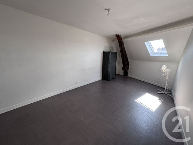 Appartement Studio à louer - 1 pièce - 26.11 m2 - CERGY - 95 - ILE-DE-FRANCE - Century 21 Osmose