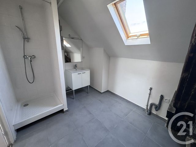 Appartement Studio à louer - 1 pièce - 26.11 m2 - CERGY - 95 - ILE-DE-FRANCE - Century 21 Osmose