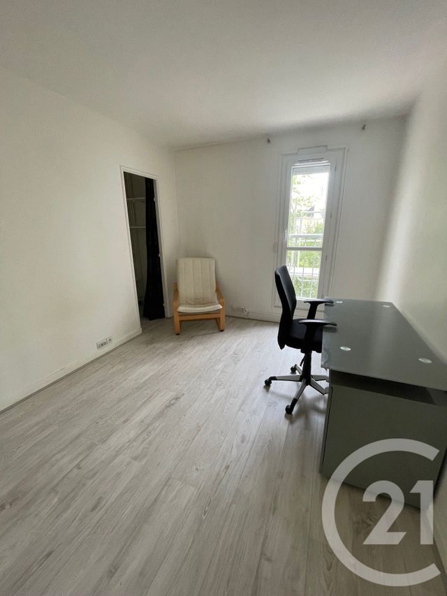Appartement à vendre - 3 pièces - 71.27 m2 - CERGY - 95 - ILE-DE-FRANCE - Century 21 Osmose