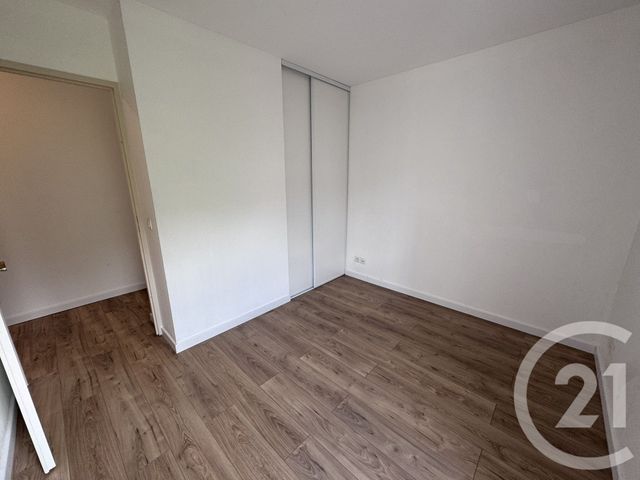 Afficher la photo en grand Appartement F2 à louer - 2 pièces - 42.88 m2 - CERGY - 95 - ILE-DE-FRANCE - Century 21 Osmose