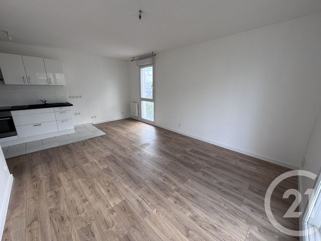 Appartement F2 à louer - 2 pièces - 42.88 m2 - CERGY - 95 - ILE-DE-FRANCE - Century 21 Osmose