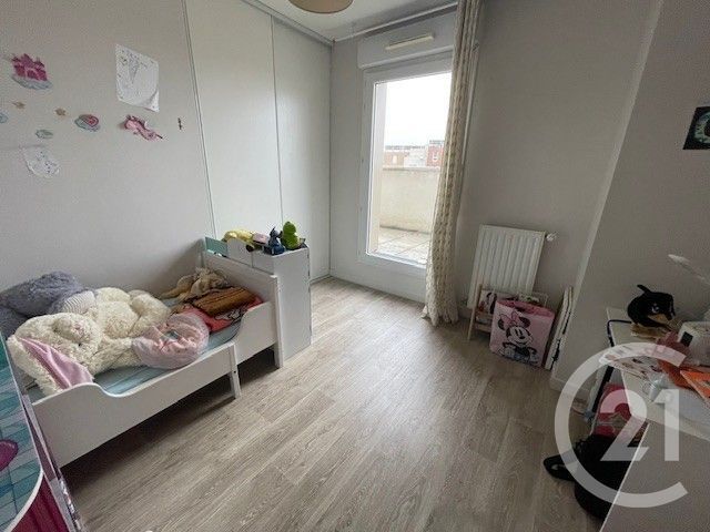 Appartement F6 à vendre - 5 pièces - 102.0 m2 - CERGY - 95 - ILE-DE-FRANCE - Century 21 Osmose