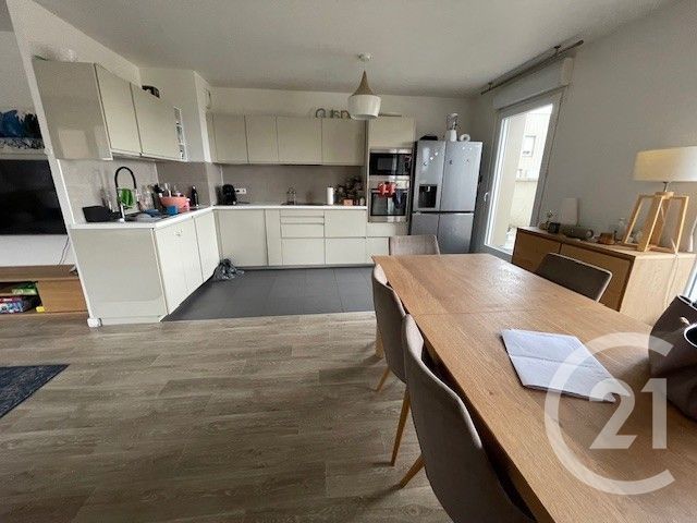 Appartement F6 à vendre - 5 pièces - 102.0 m2 - CERGY - 95 - ILE-DE-FRANCE - Century 21 Osmose