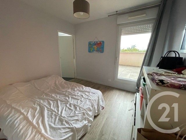 Appartement F6 à vendre - 5 pièces - 102.0 m2 - CERGY - 95 - ILE-DE-FRANCE - Century 21 Osmose