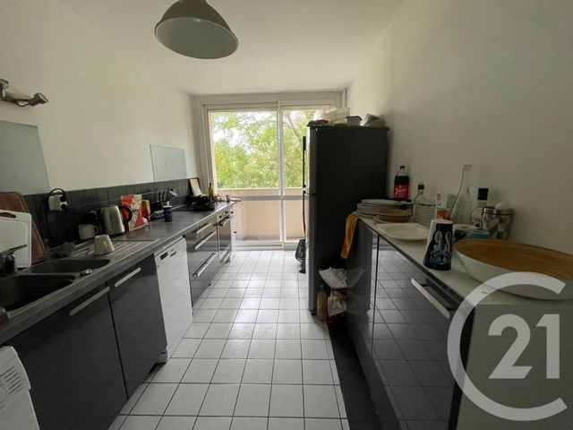 Appartement F4 à vendre - 4 pièces - 80.8 m2 - CERGY - 95 - ILE-DE-FRANCE - Century 21 Osmose